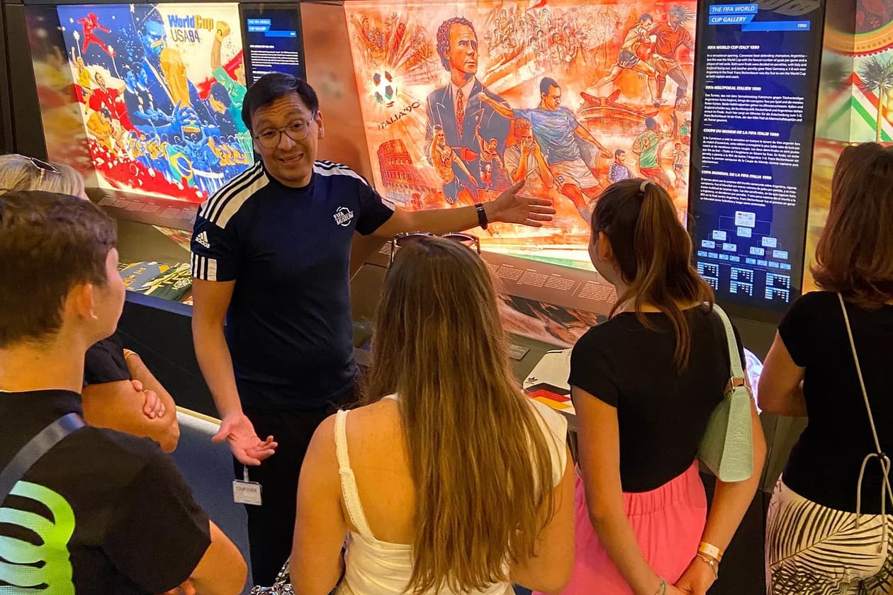 slide carousel image