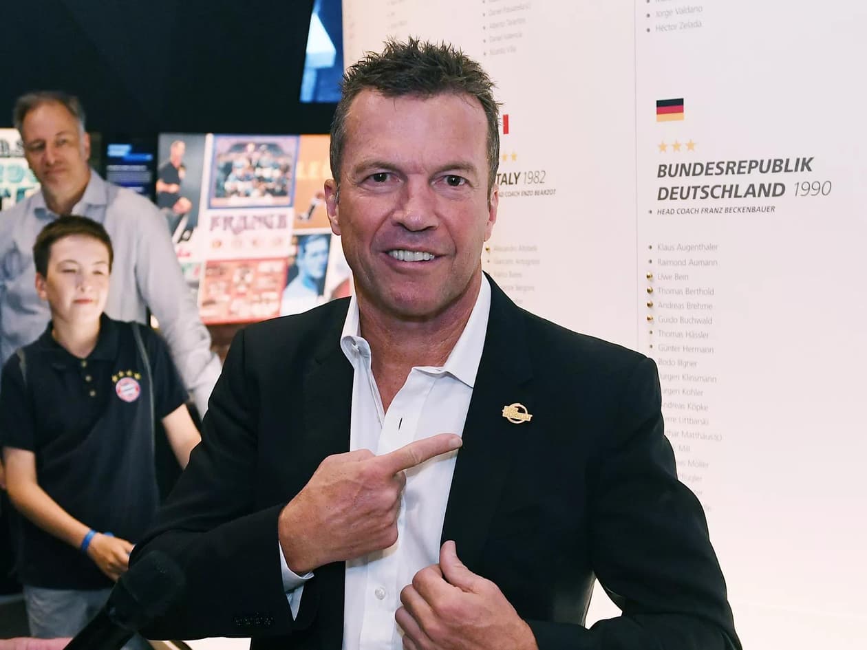 slide carousel image