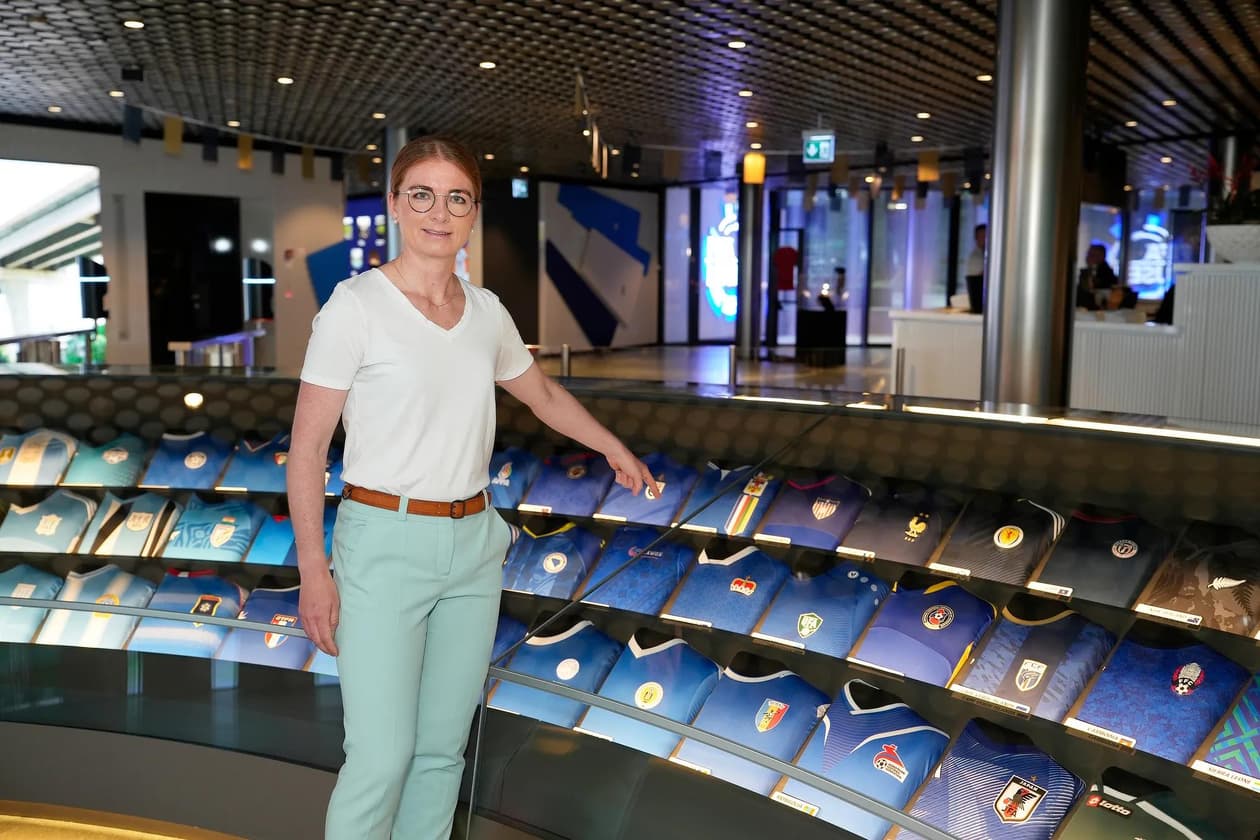 Adrienne_Krysl_FIFA00021